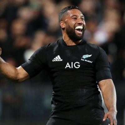 Lima Sopoaga avec le maillot des All Blacks en 2020